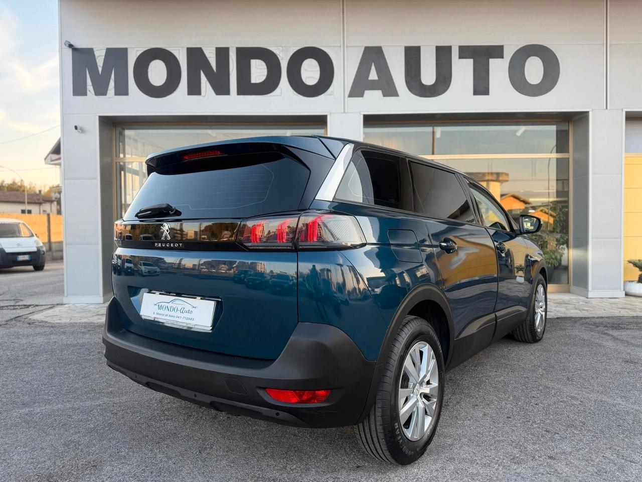 Peugeot 5008 BlueHDi 130 S&S EAT8 Allure
