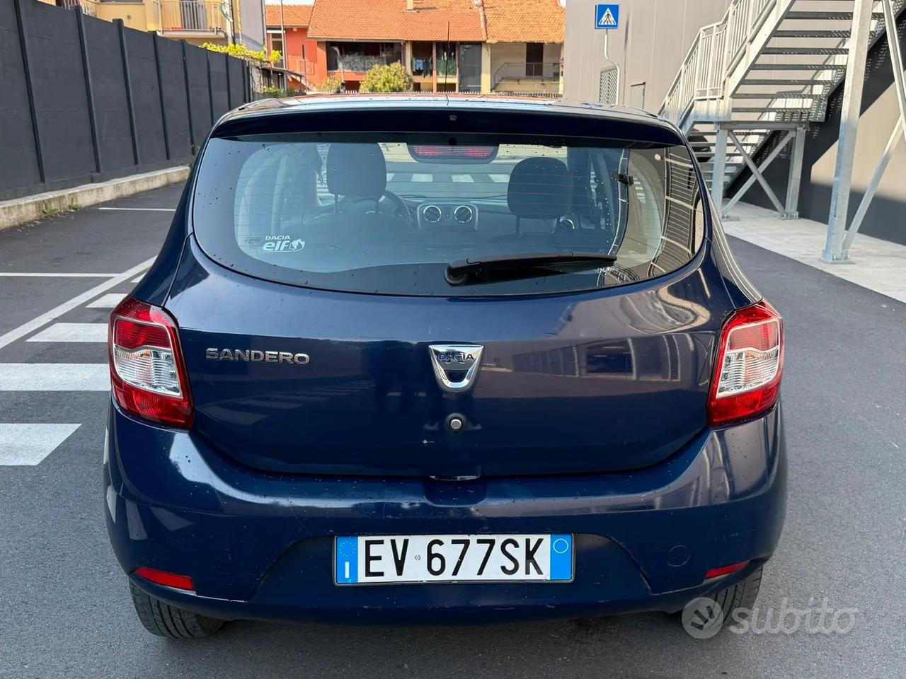 Dacia sandero del 2014, solamente 57 mila Km