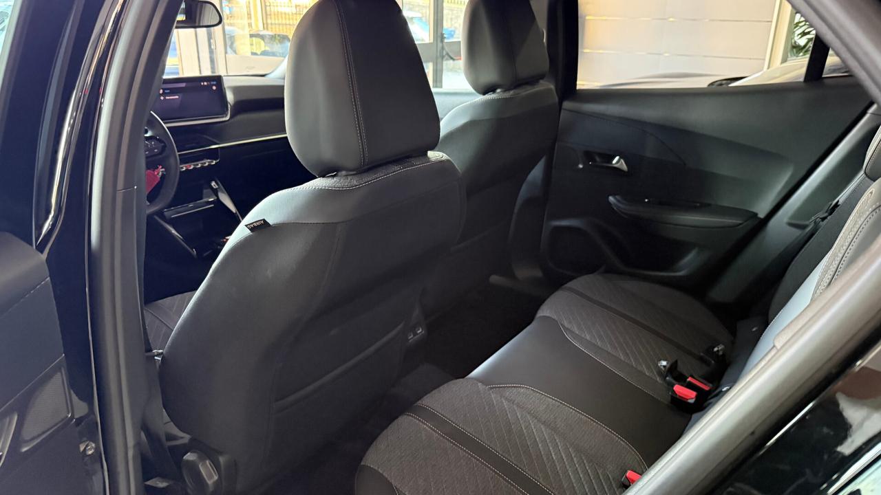 PEUGEOT 2008 1.5 HDI 131 CV RESTYLING