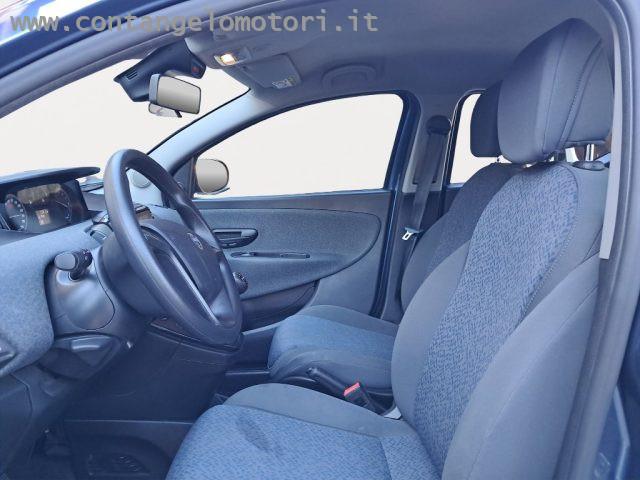 LANCIA Ypsilon 1.0 FireFly 5 porte S&S Hybrid Ecochic Silver