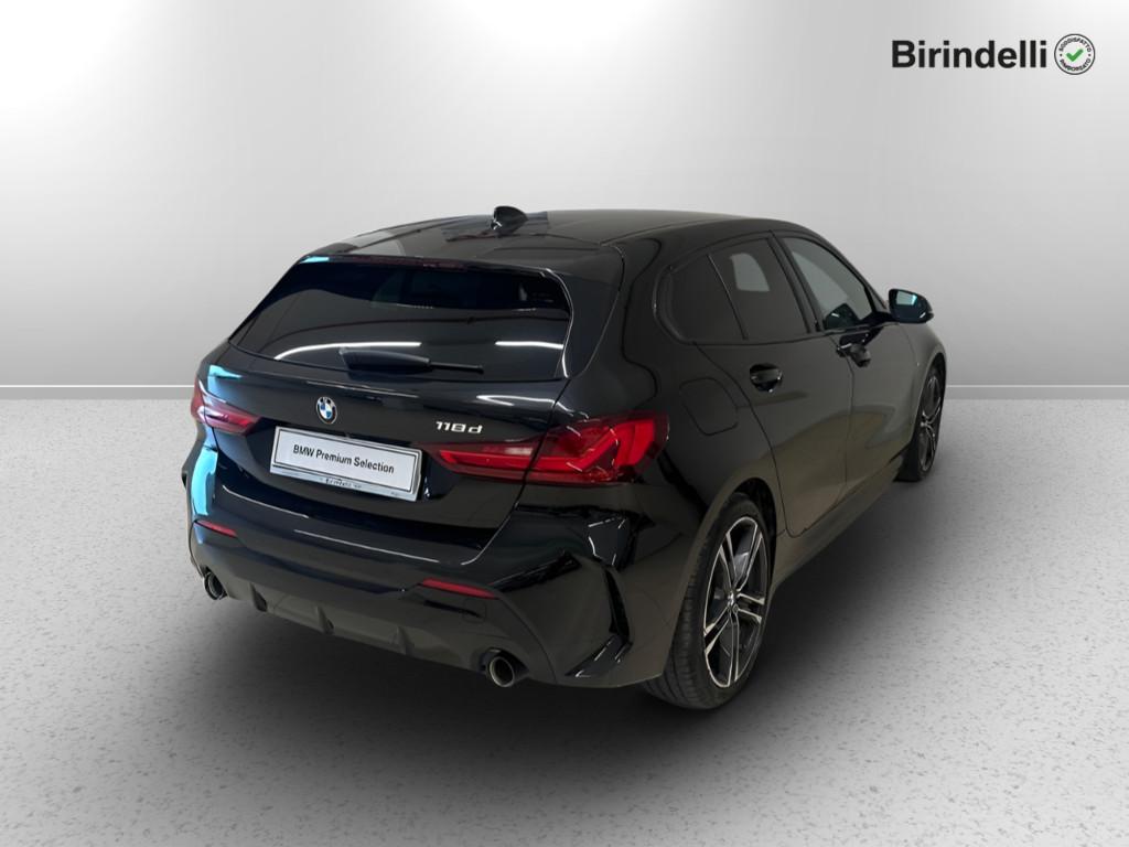 BMW Serie 1 (F40) - 118d 5p. Msport