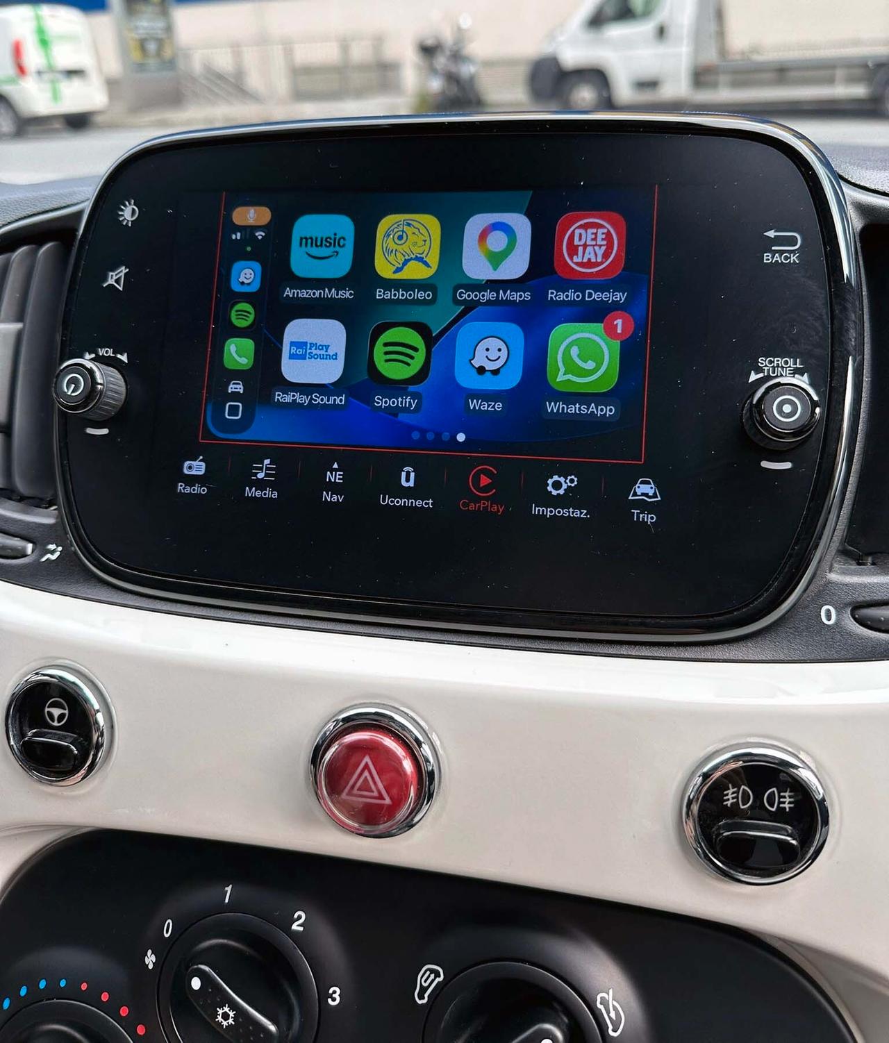 Fiat 500 1.0 Hybrid Dolcevita Interni Misto Pelle