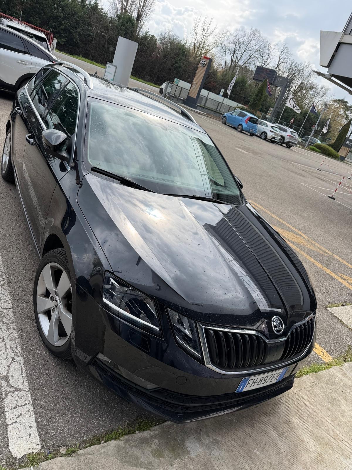 Skoda Octavia 1.4 TSI Wagon Executive G-Tec