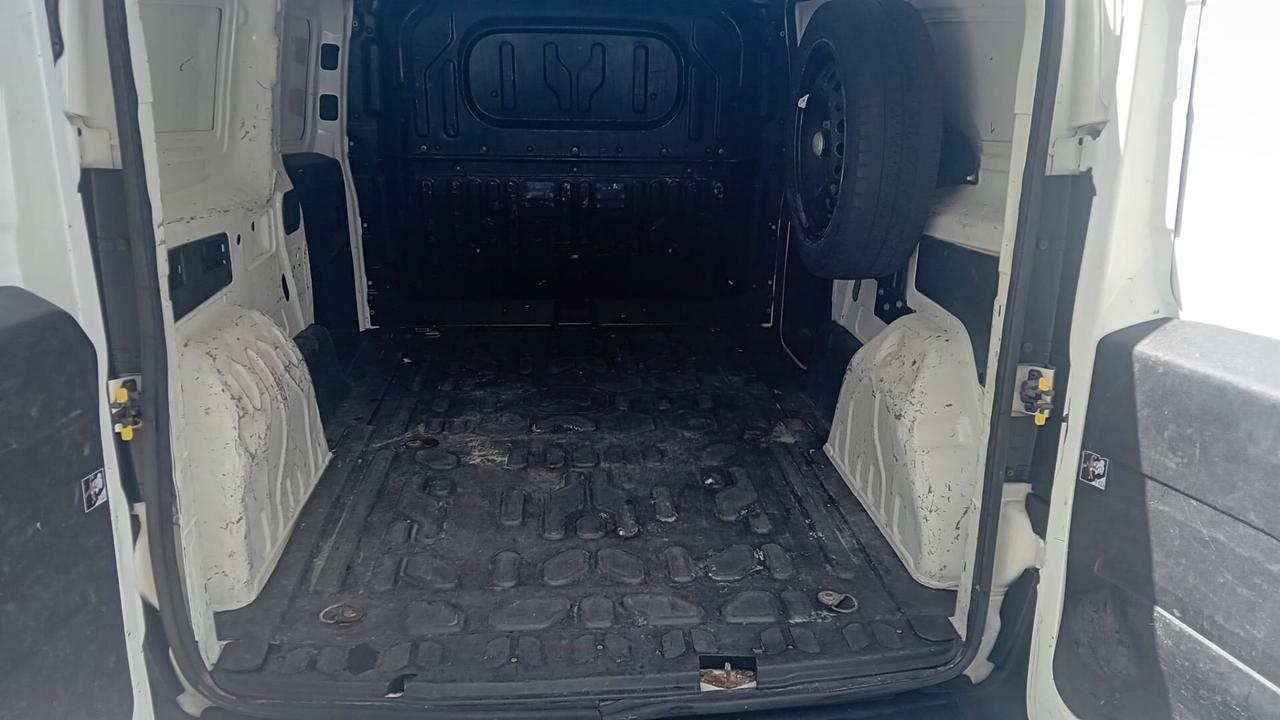 Fiat Doblo Doblò 1.4 T-Jet Natural Power PL-TN Cargo Maxi Lamierato