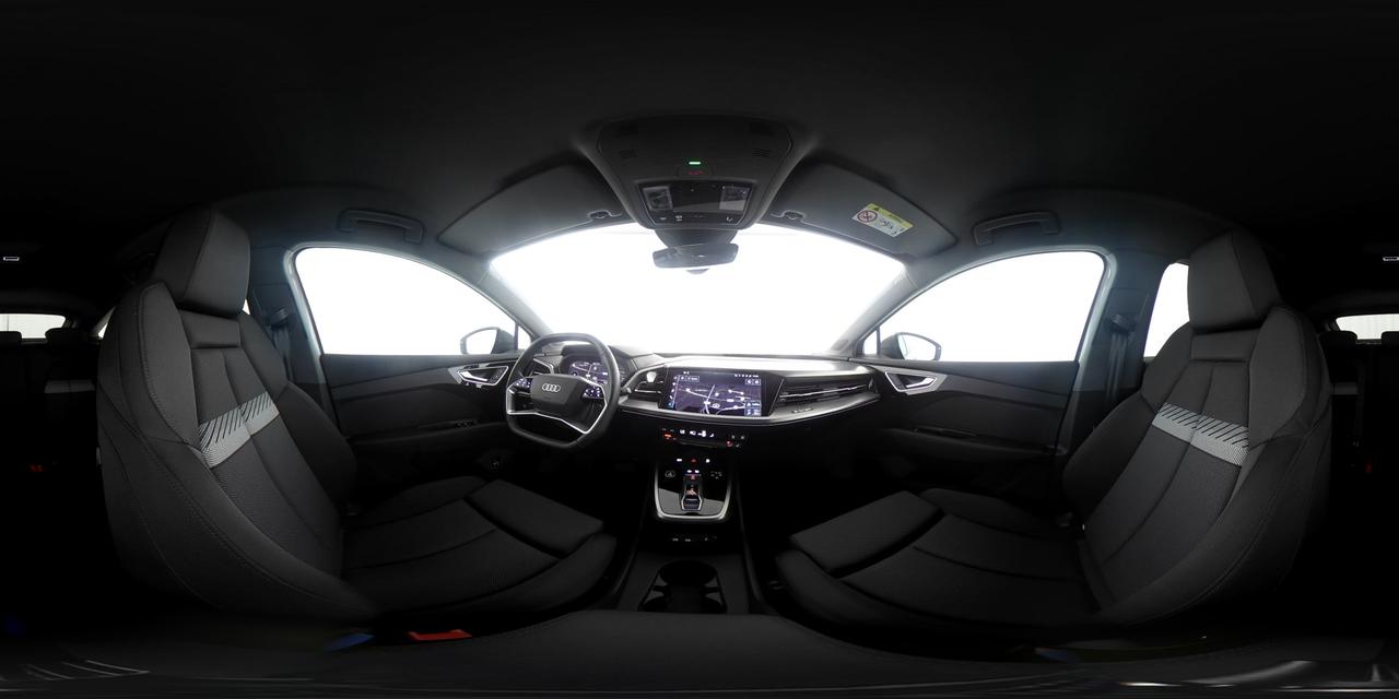 AUDI Q4 Sportback e-tron - Q4 Sportback e-tron 50 S line edition quattro
