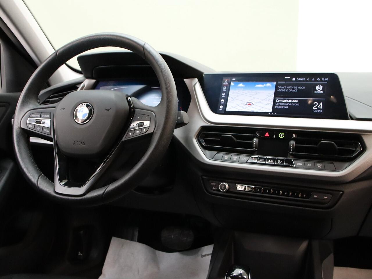 BMW 120d Serie 1 F40 xdrive Business auto