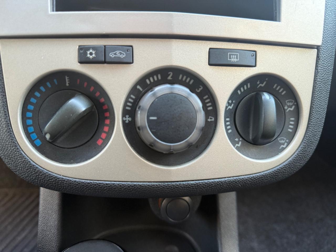 Opel Corsa 1.3 CDTI 75CV 3 porte Sport