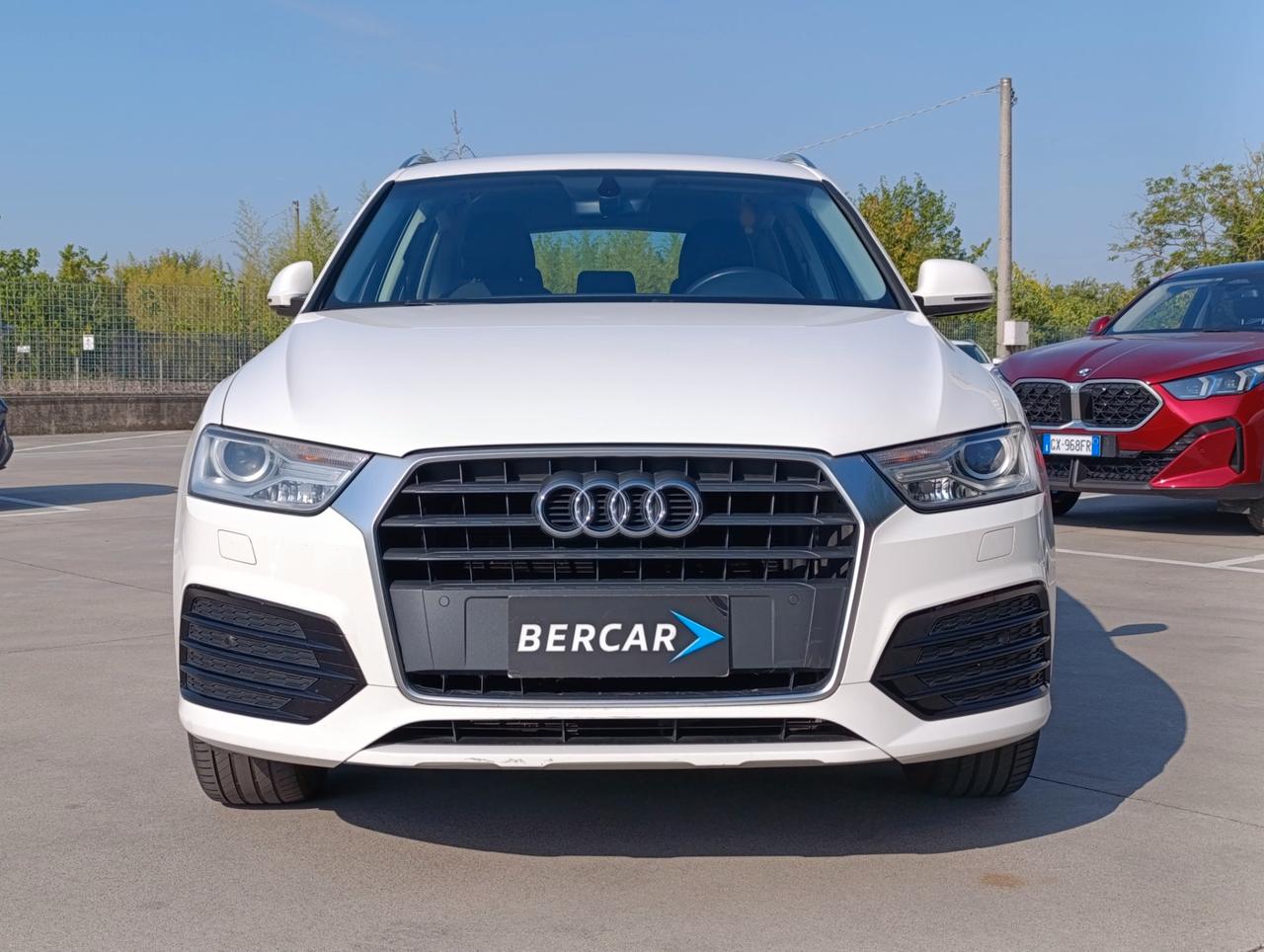 Audi Q3 2.0 tdi Business 120cv s-tronic