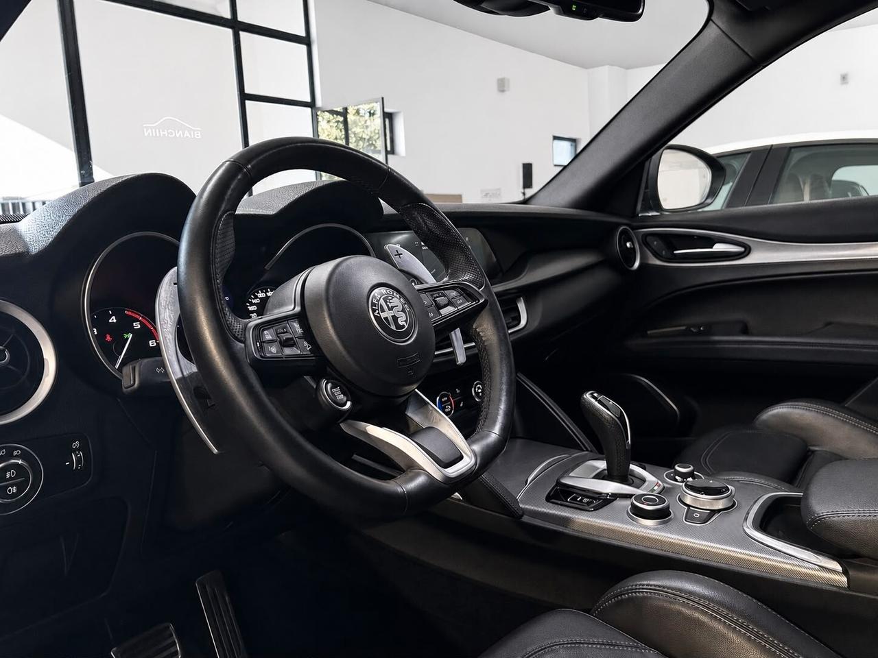 Alfa Romeo Stelvio 2.2 t VELOCE Q4 210 cv AT8
