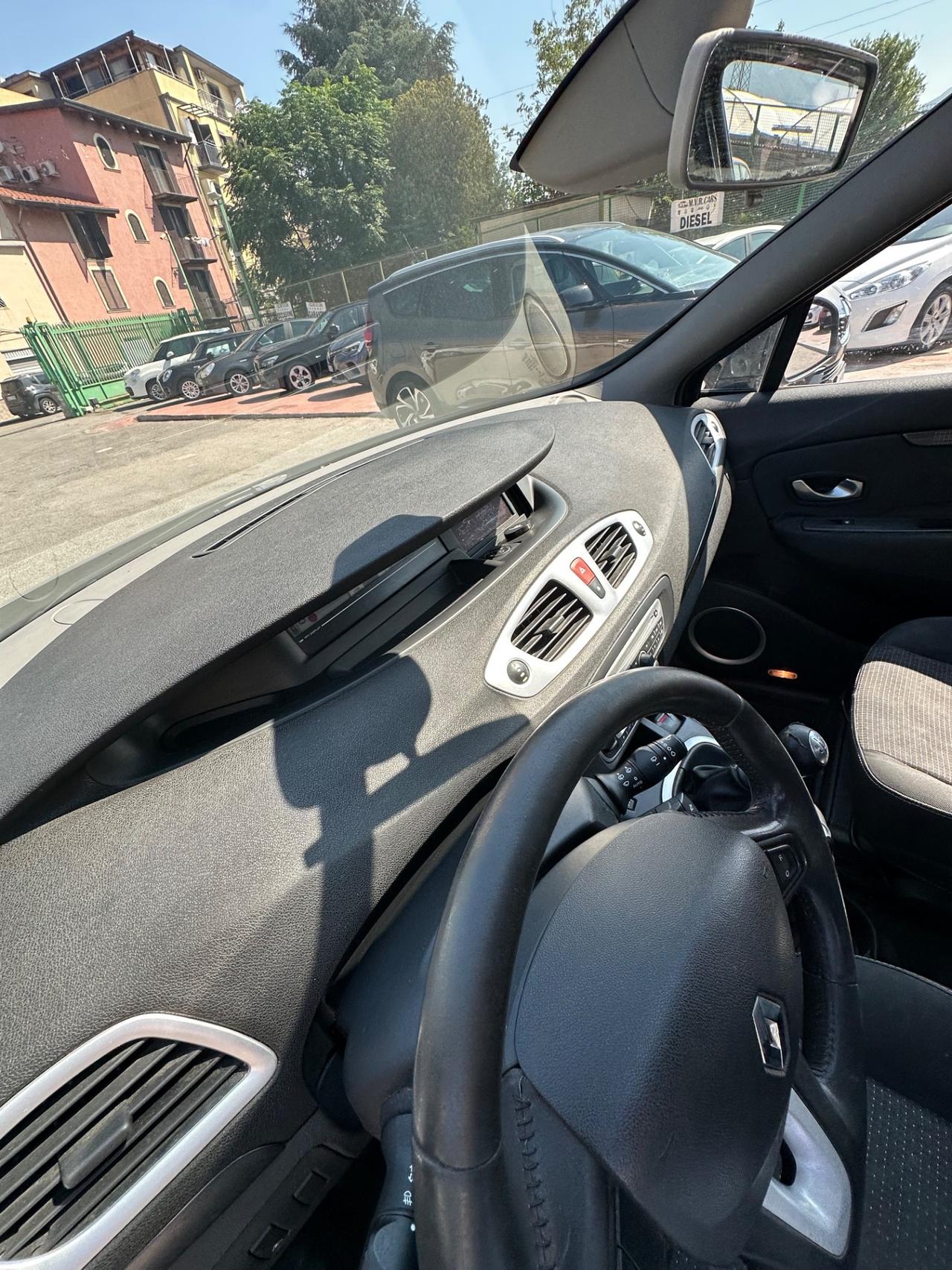 Renault Scenic Scénic X-Mod 1.5 dCi 110CV Luxe