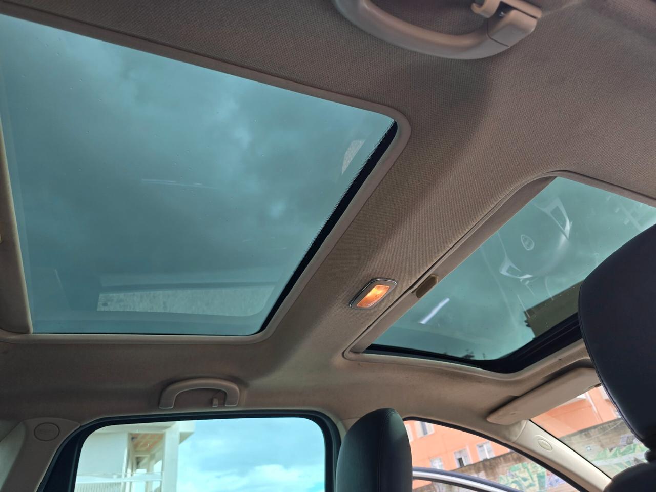 Lancia Delta 1.6 MJT 120cv doppio tetto aprib. Automat. 2009