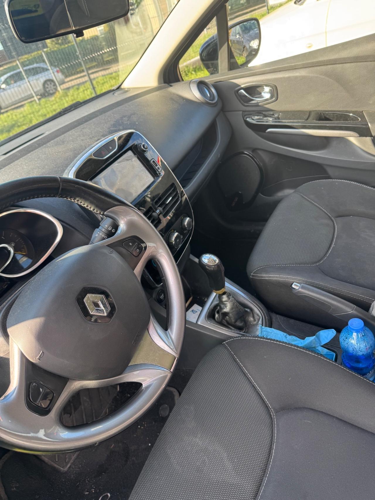 Renault Clio 0.9 TCe 12V 90CV 5 porte Costume National