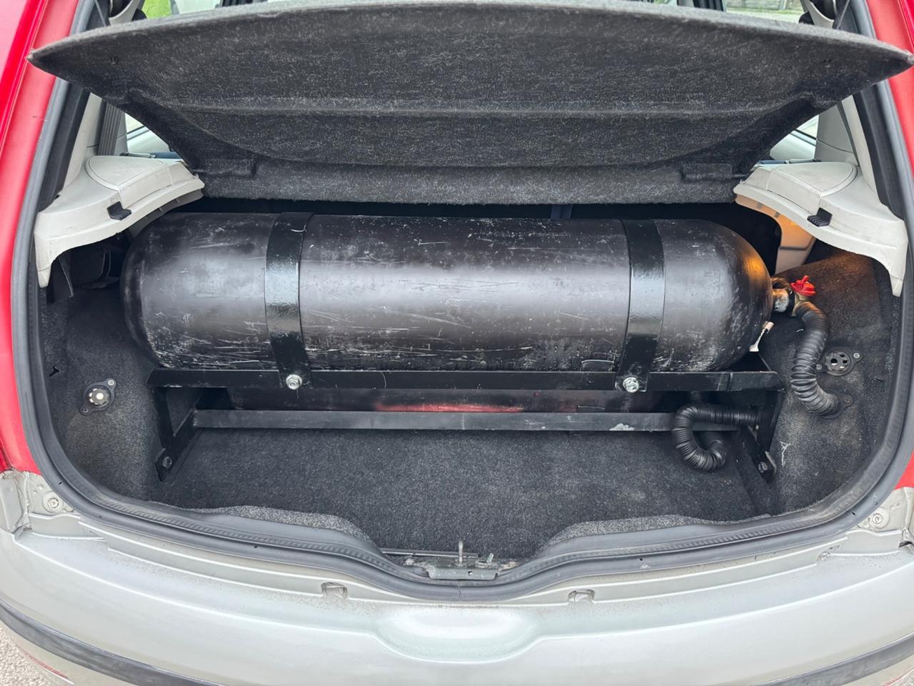 Fiat Punto 1.2 5 porte Dynamic Metano