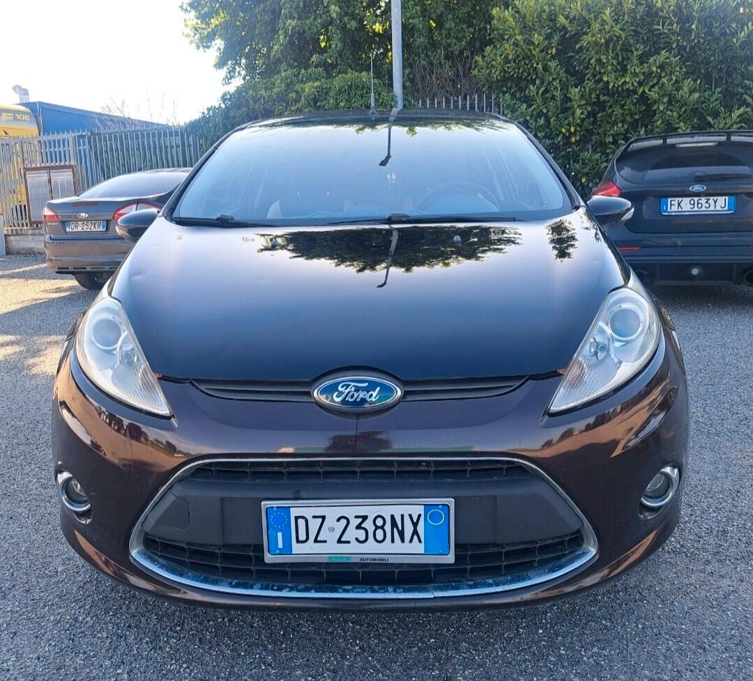 Ford Fiesta 1.4 3 porte Bz.- GPL Titanium