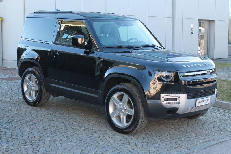Land Rover Defender 3.0 D6 200 90 SE AWD auto.