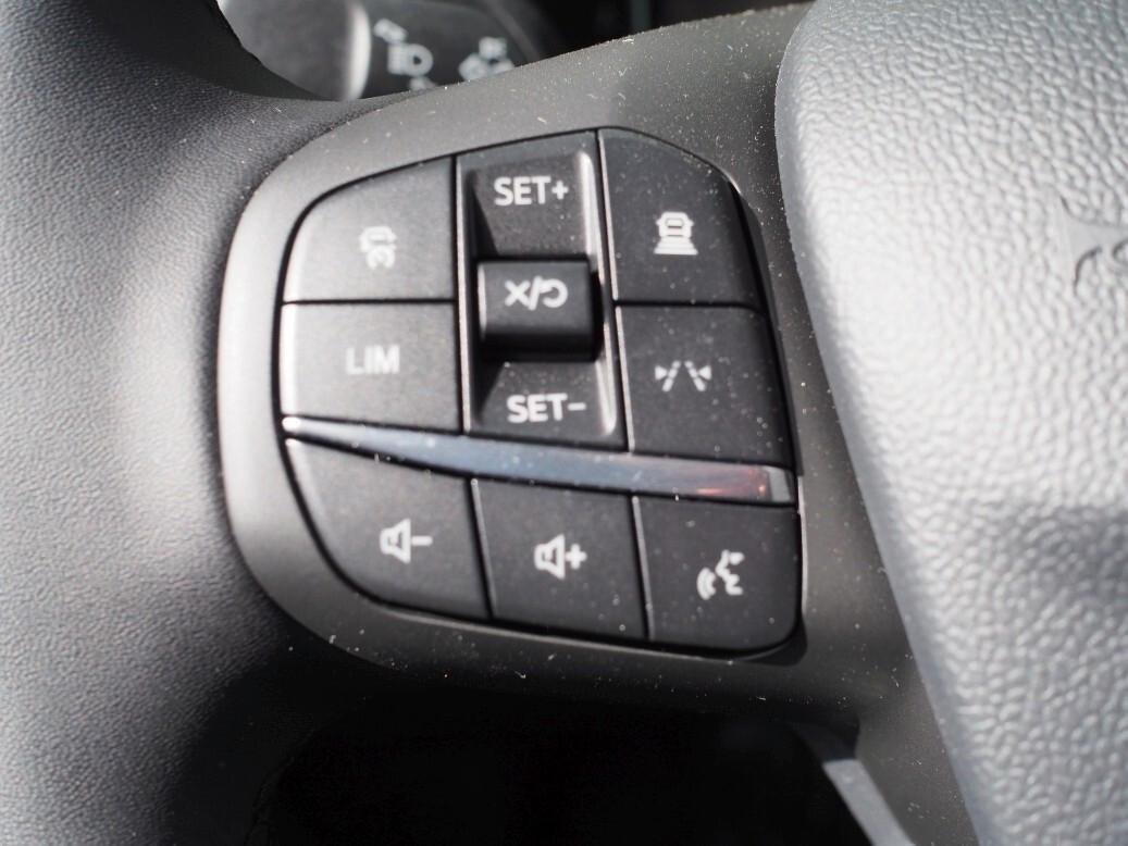 Ford Tourneo Courier 1.0 EcoBoost Active