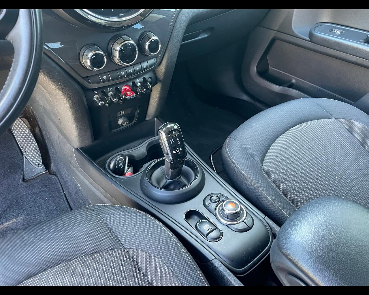 MINI Mini Countrym.(F60) - Mini 1.5 Cooper Business Countryman Automatica