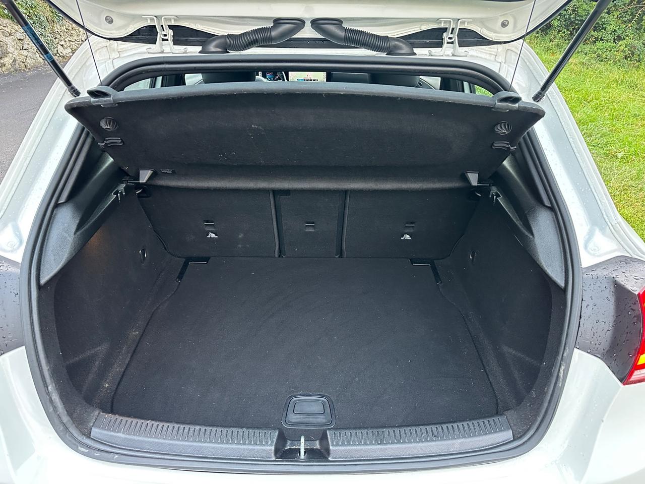 Mercedes-benz A 180 Automatic Sport - 2022