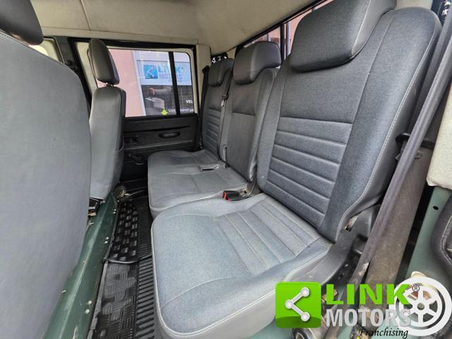 LAND ROVER Defender 2.4 TD4 122 CV 110 Crew Cab