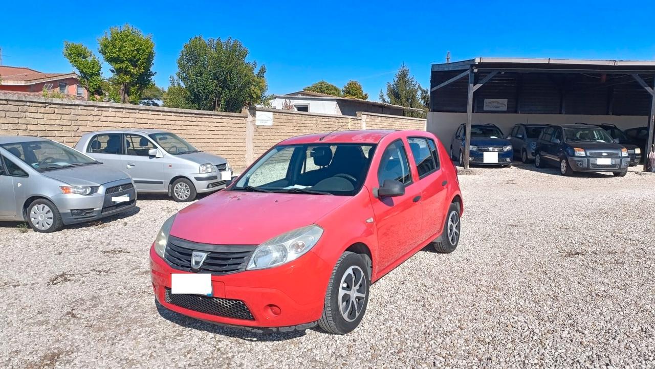 DACIA Sandero SI ZTL OK NEOPATENTATI G.P.L. SCADENZA 2030