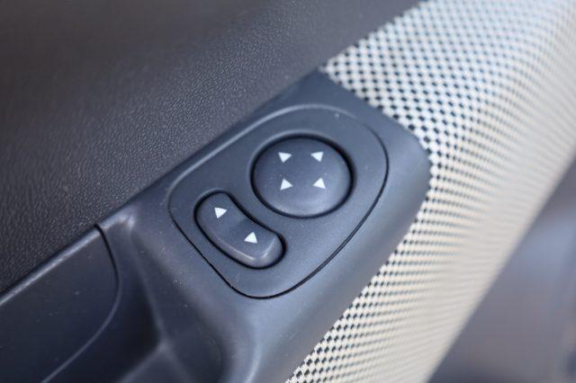 FIAT 500 1.2i Lounge per NEOPATENTATI Tetto PANORAMA Clima