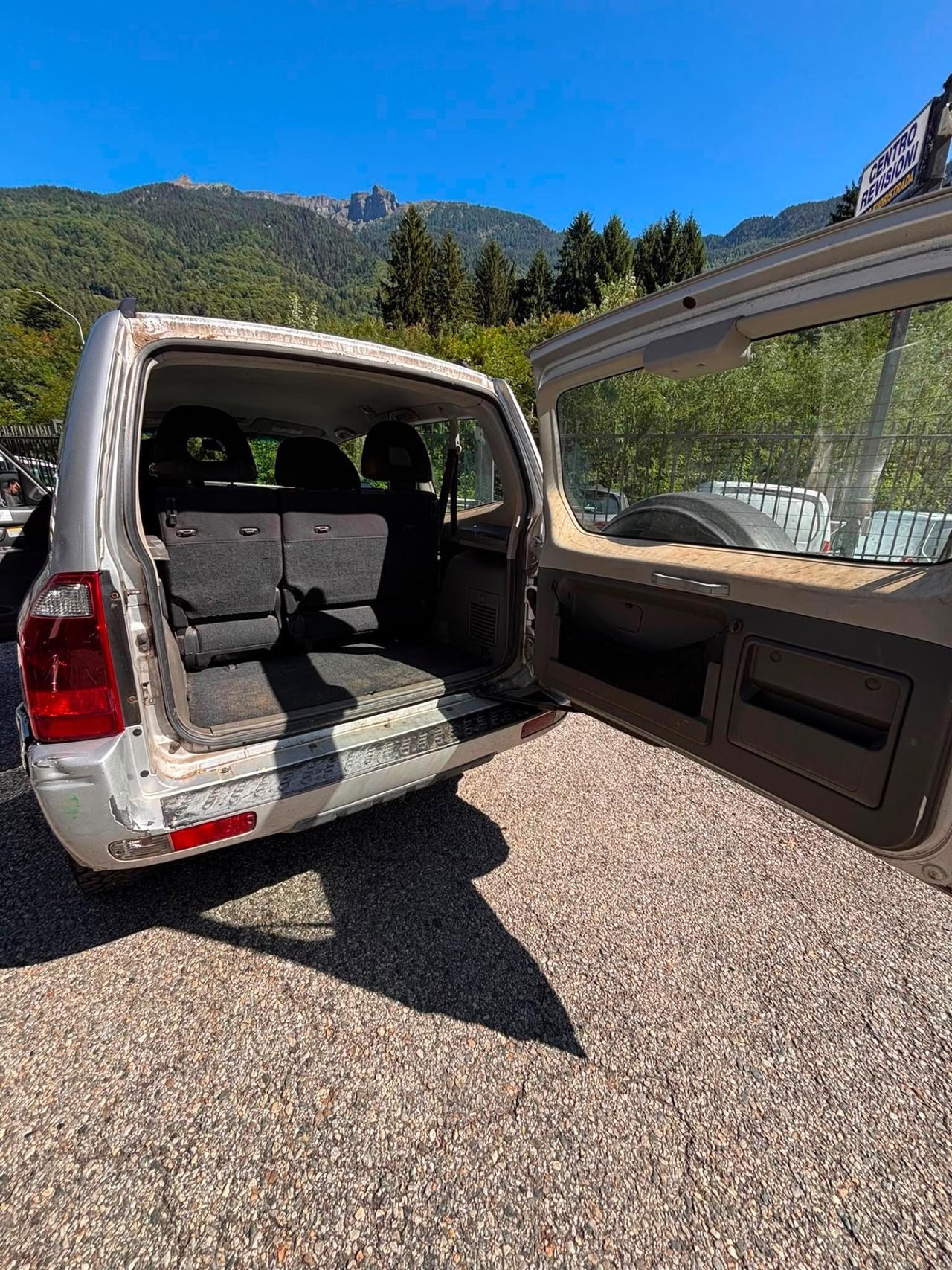 Mitsubishi Pajero 2.5 TDI 3p. GLX