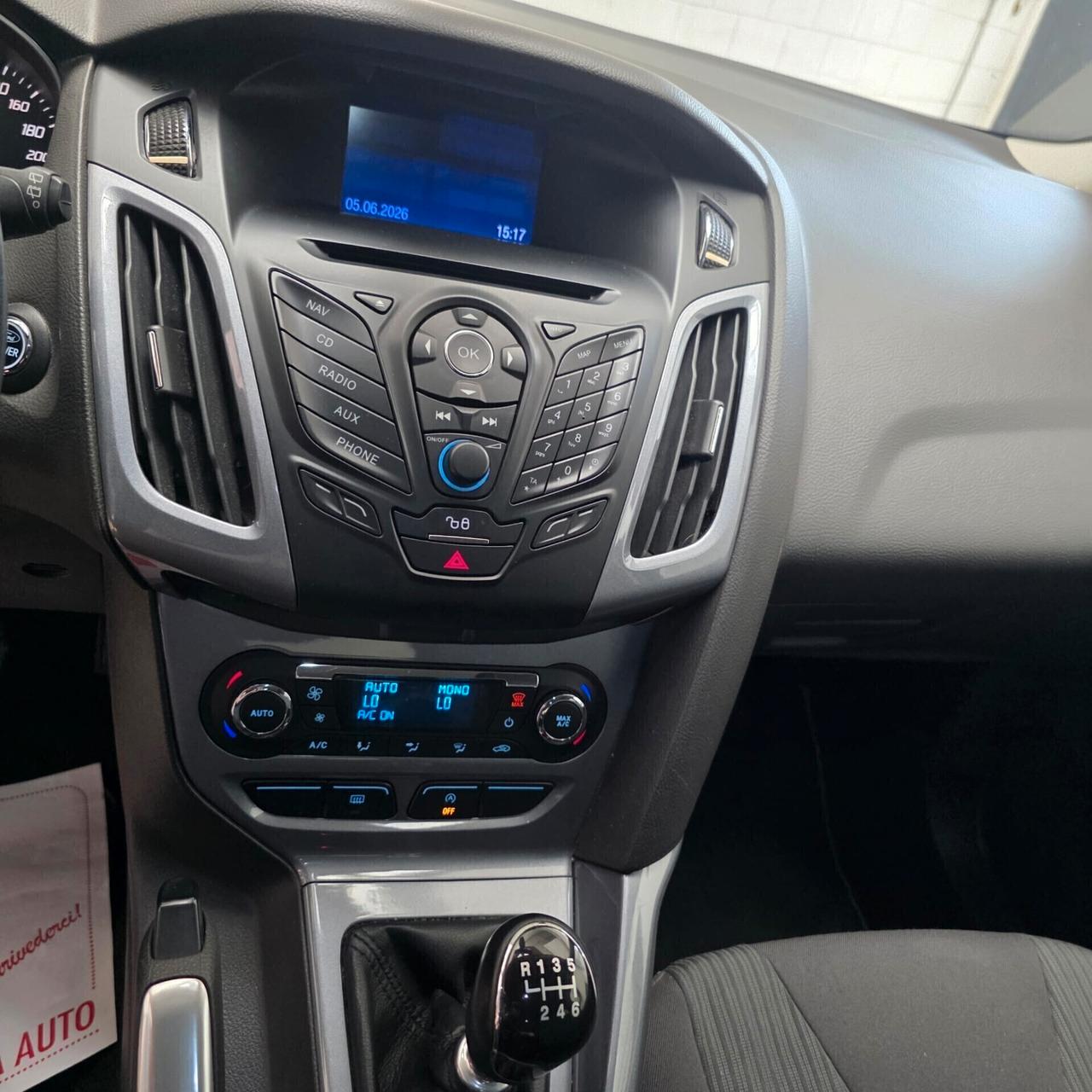 Ford Focus 1.6 Benzina Titanium