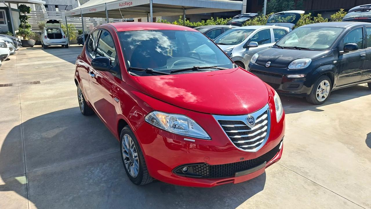 Lancia Ypsilon 1.2 69 CV 5 porte S&S 2012