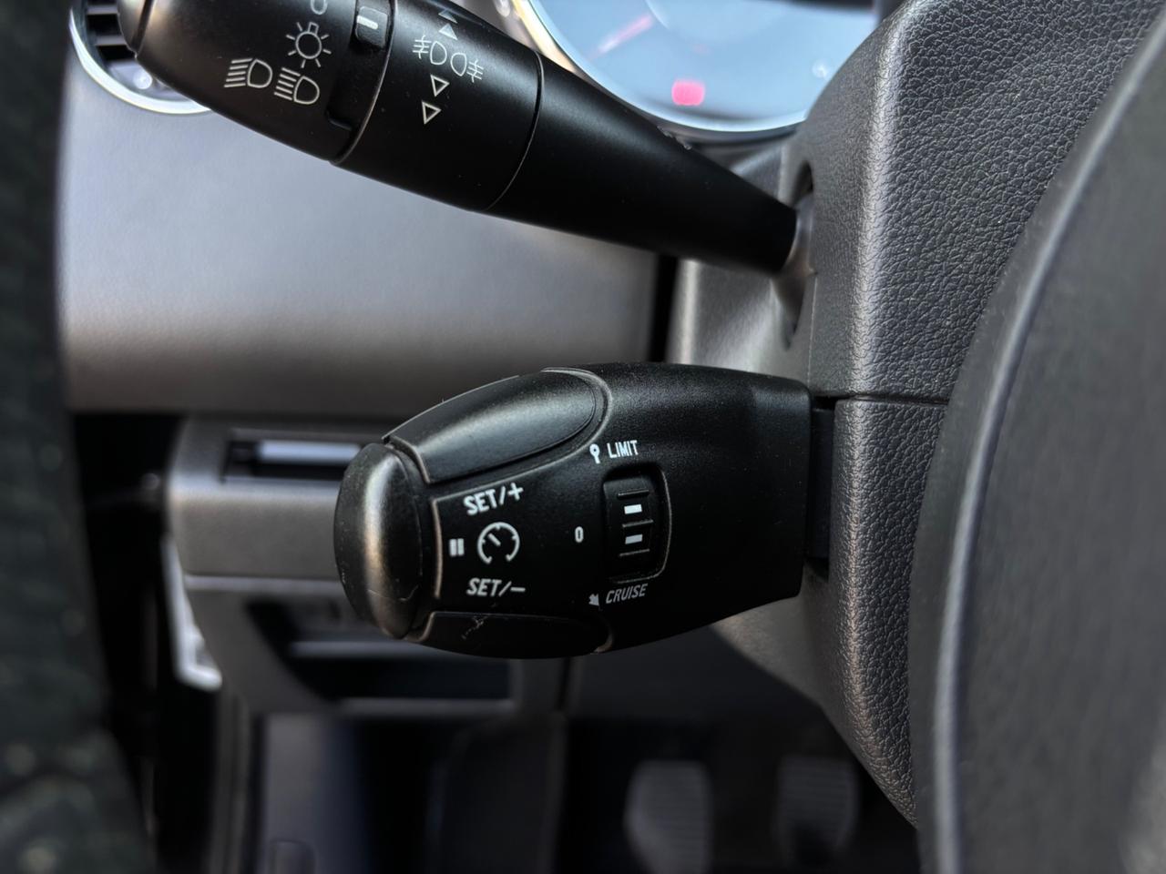 Peugeot 3008 1.6 HDi. Garanzia 12mesi. Neopatentati