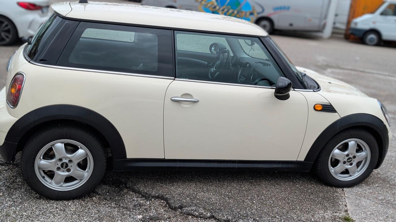 Mini 1.4 16V One
