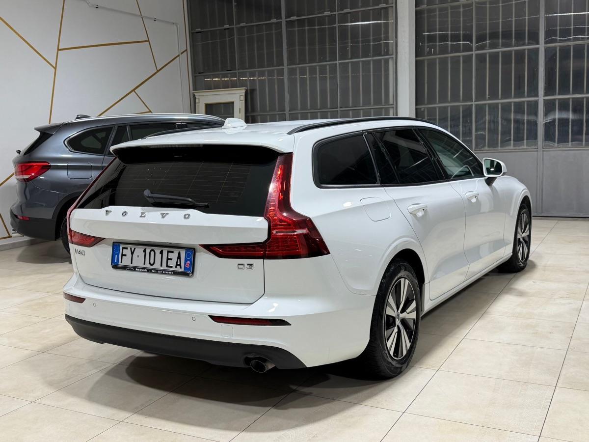 VOLVO - V60 - D3 Geartronic R-design