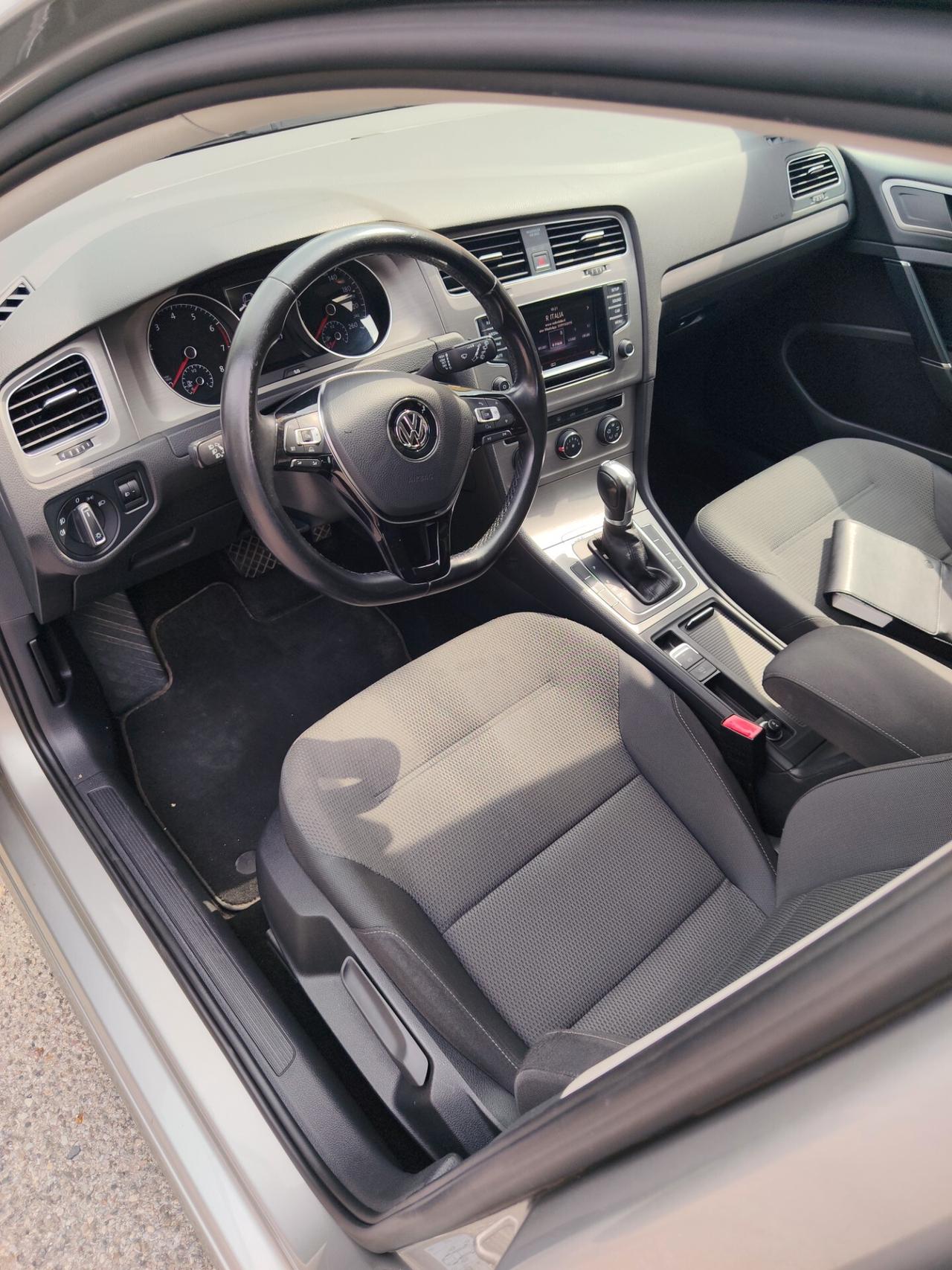 Volkswagen Golf Business 1.4 TGI DSG 5p. Highline BlueMotion