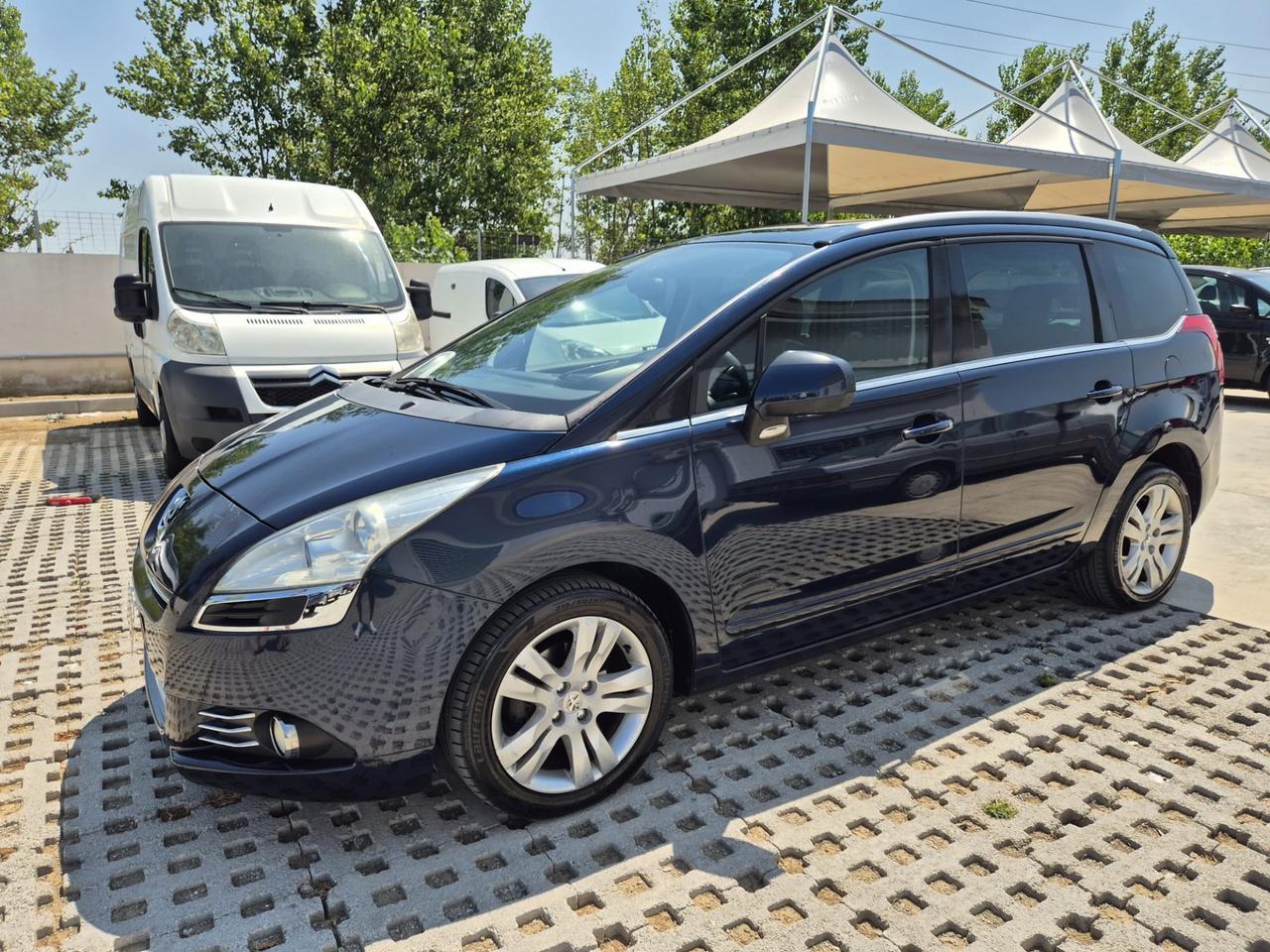 Peugeot 5008 1.6 HDi 110CV Premium