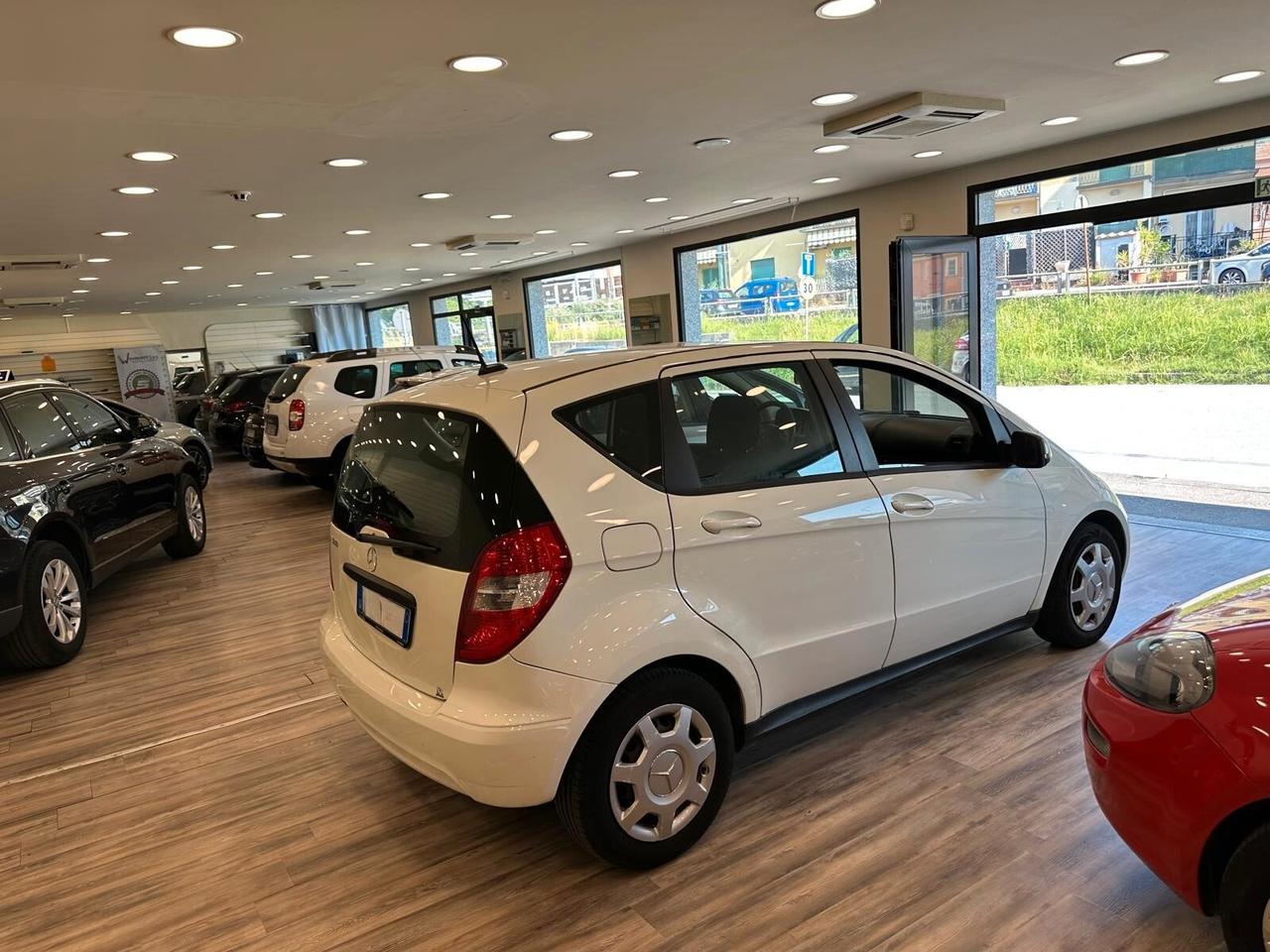 Mercedes-benz A 160 BlueEFFICIENCY Premium