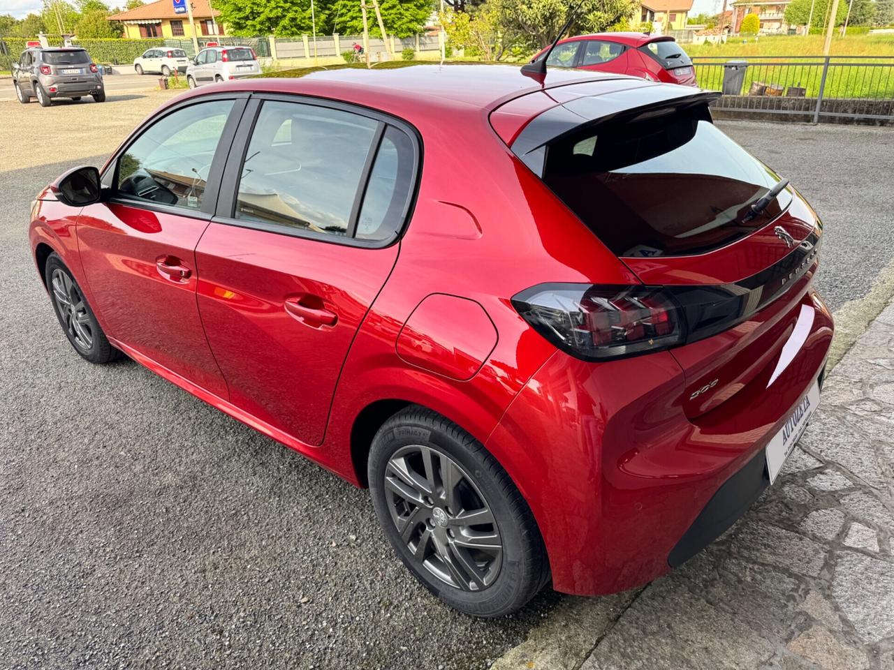 Peugeot 208 1.2 75cv Active