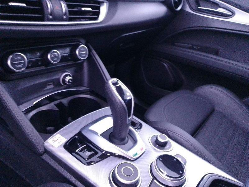 Alfa Romeo Stelvio 2.2 t Veloce Q4 210cv auto