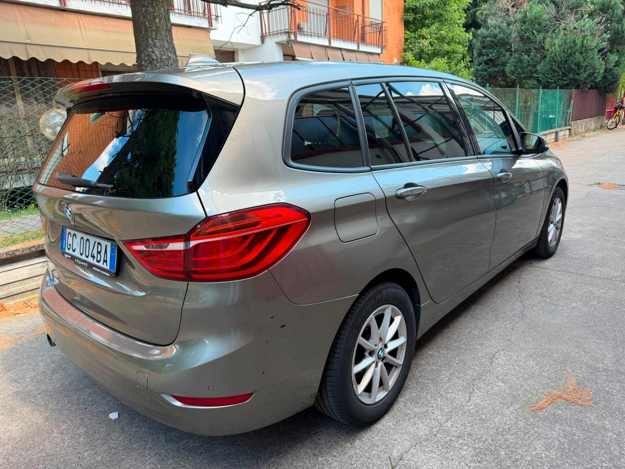 Bmw 2er Active Tourer 218d Advantage
