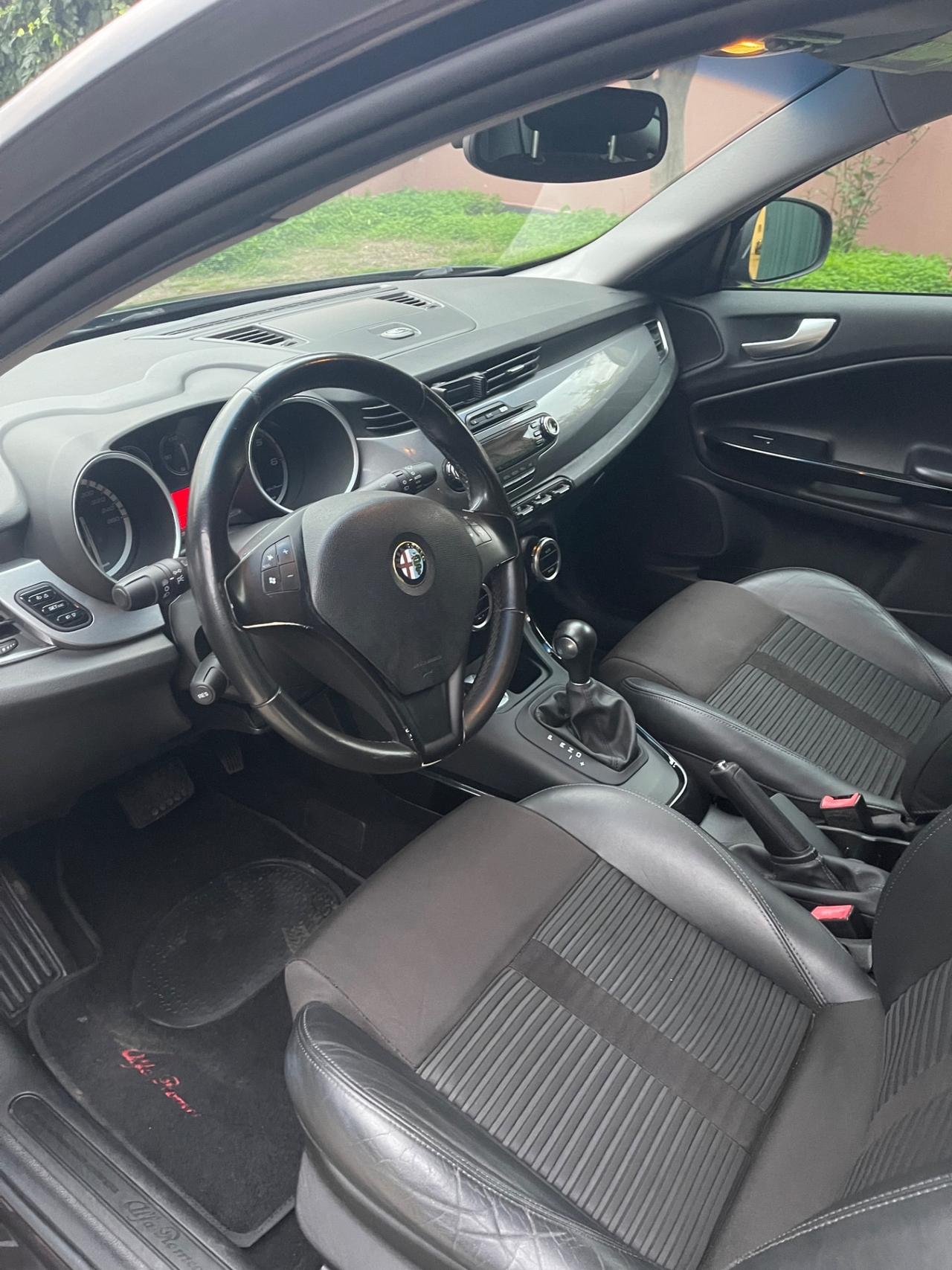 Alfa Romeo Giulietta 2.0 JTDm-2 170 CV Distinctive