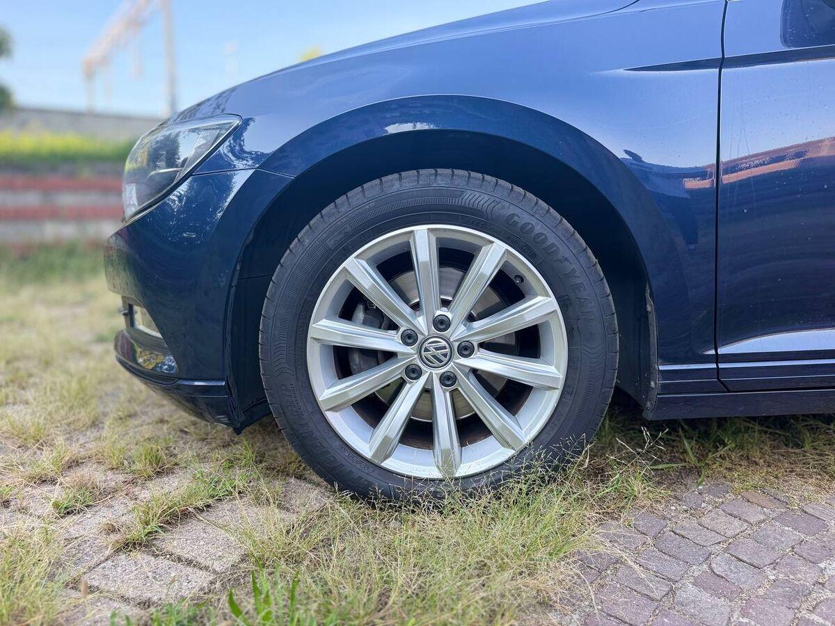 Volkswagen Passat 2.0 tdi Comfortline 150cv dsg