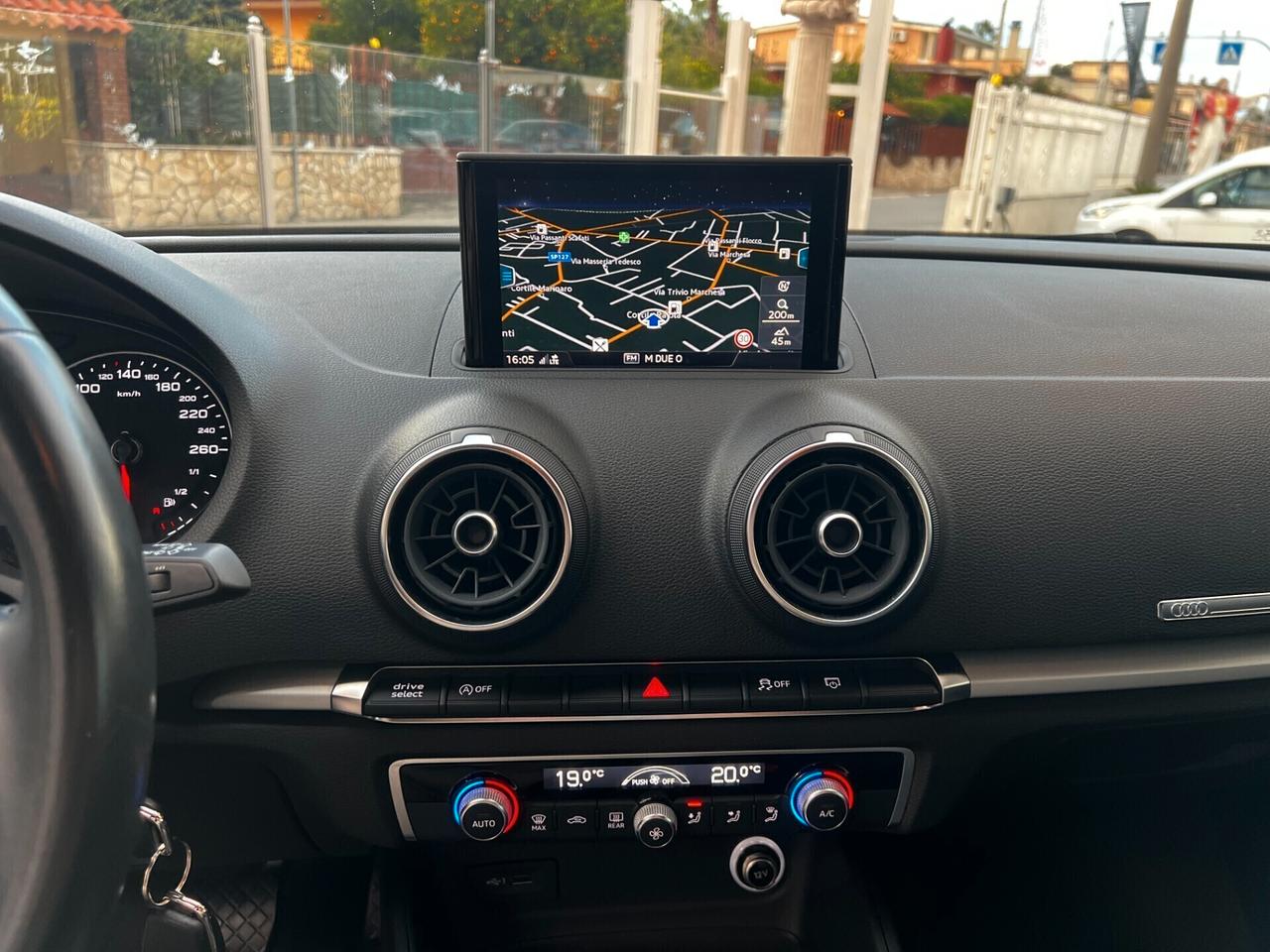 Audi A3 SPB 30 TDI S Tronic- 2019-NAVI
