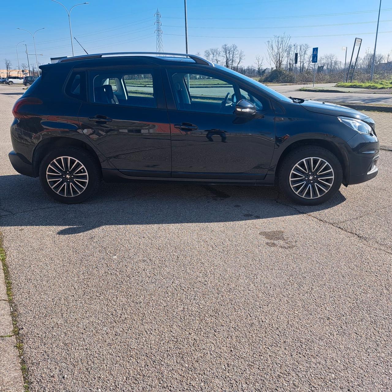 Peugeot 2008 BlueHDi 100 Active