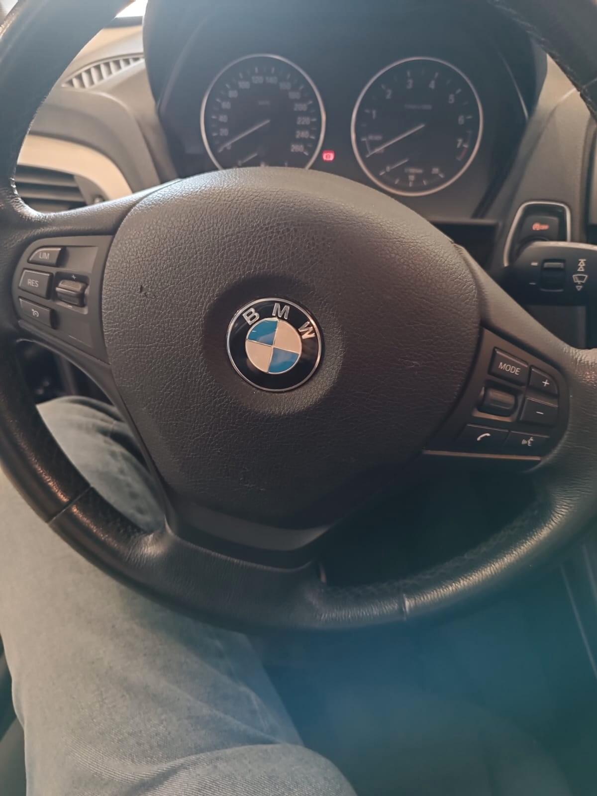 Bmw 116 116i 5p.