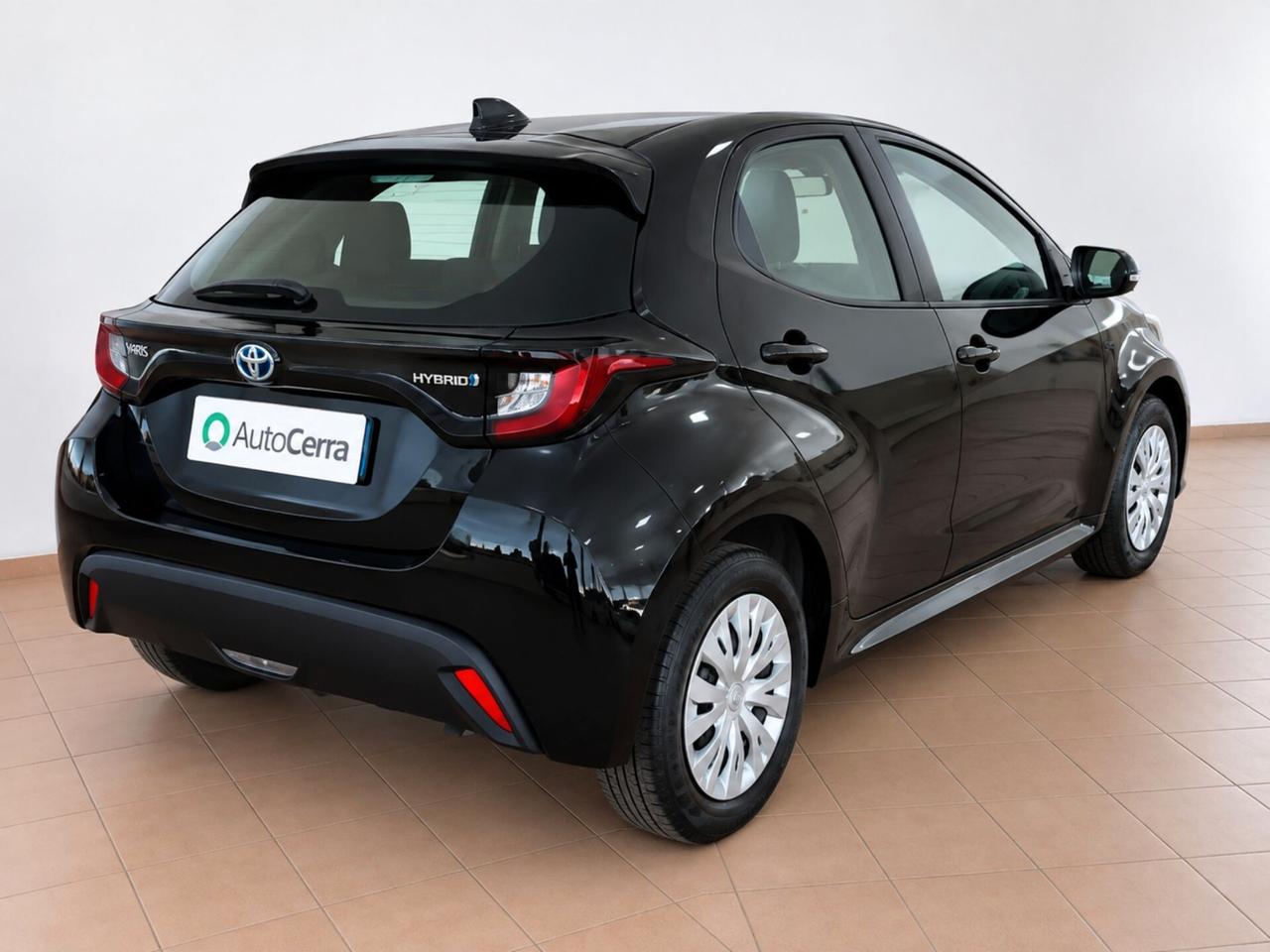 ---IN ARRIVO--- Toyota Yaris 1.5 Hybrid 5 porte Business