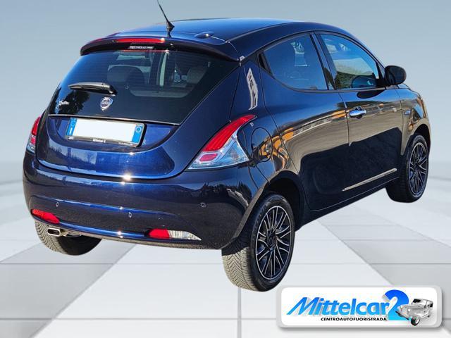 LANCIA Ypsilon 1.2 69 CV 5 porte Gold