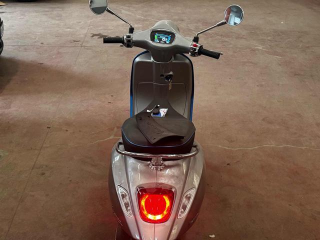 PIAGGIO 1 PIAGGIO VESPA Elettrica - Pure 70 Km/h Motociclo