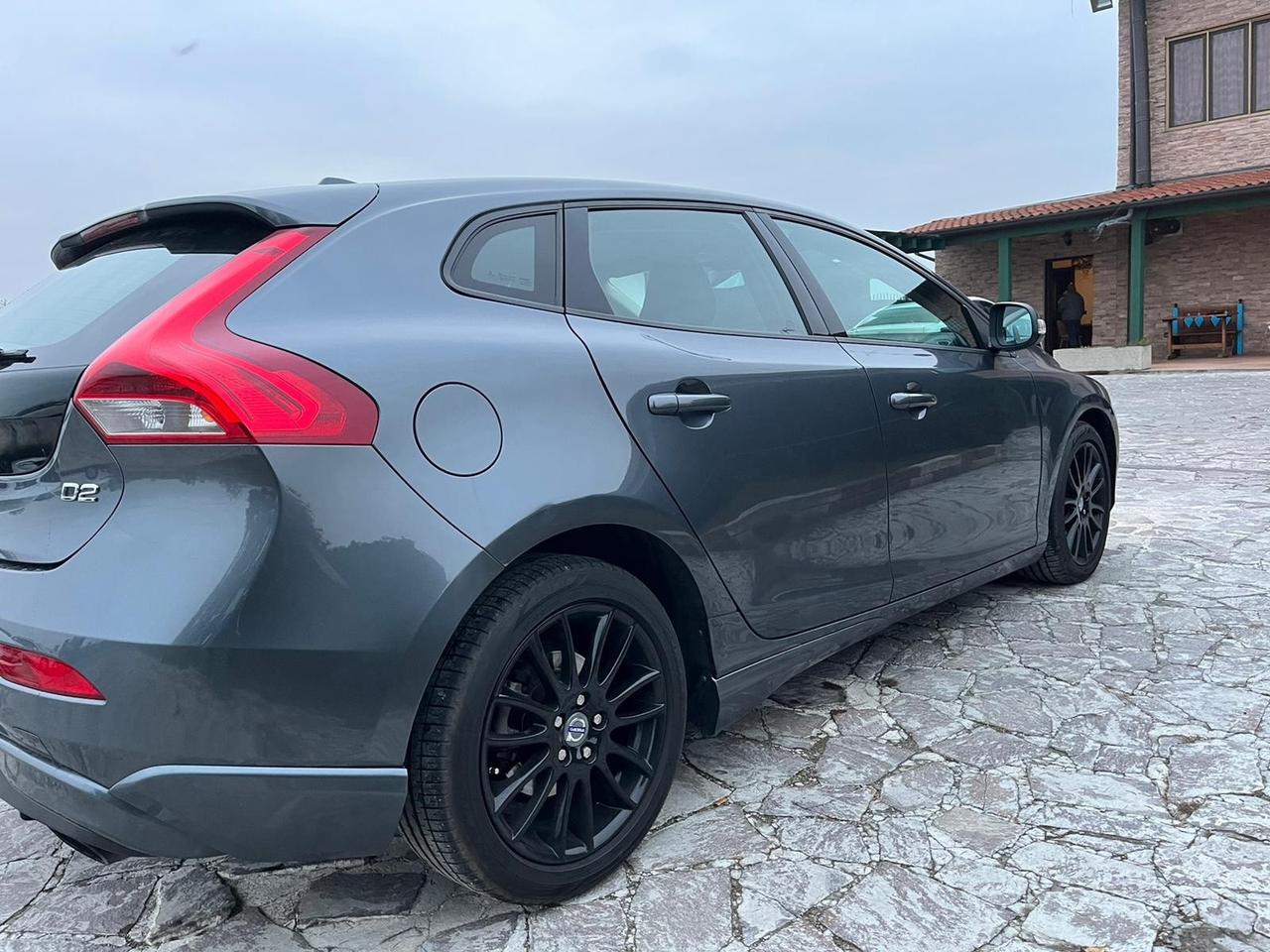 Volvo V40 D2 1.6 Summum