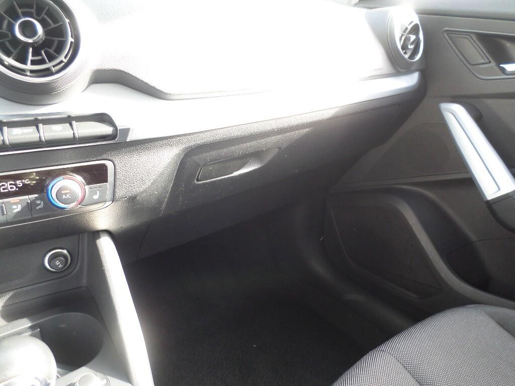 Audi Q2 30 TDI S tronic Business