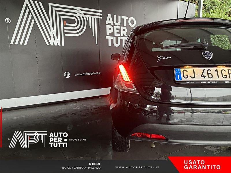 Lancia Ypsilon Ypsilon 1.0 firefly hybrid Silver s&s 70cv