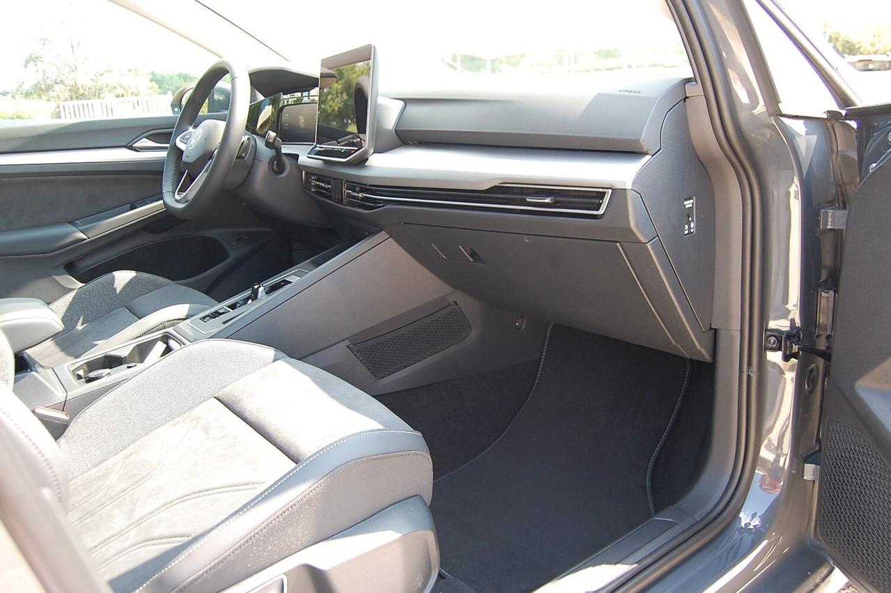 Volkswagen Golf 1.5 TSI eHybrid DSG Edition Plus 204cv