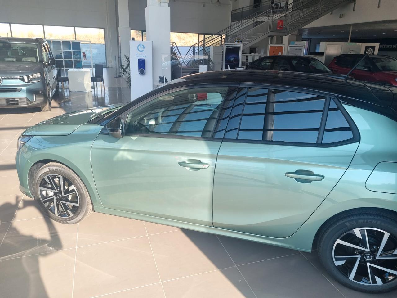 Opel Corsa 1.2 100 CV YES
